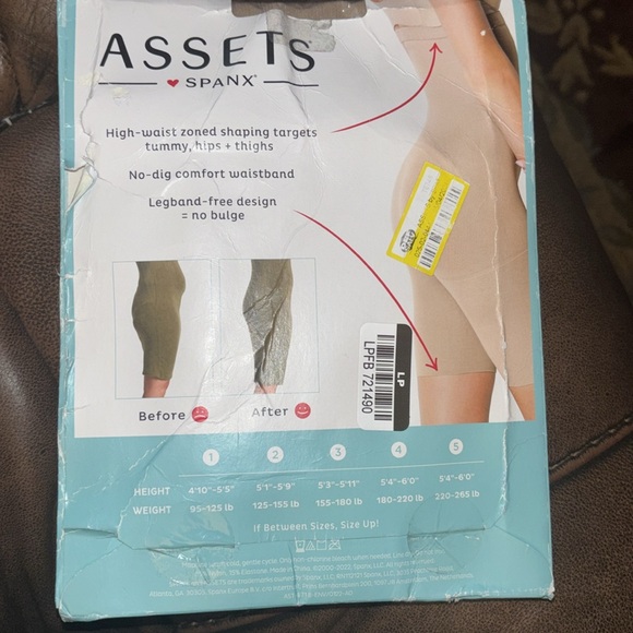 Assets Spanx High Waist Shaping Short size 5 - Picture 2 of 6